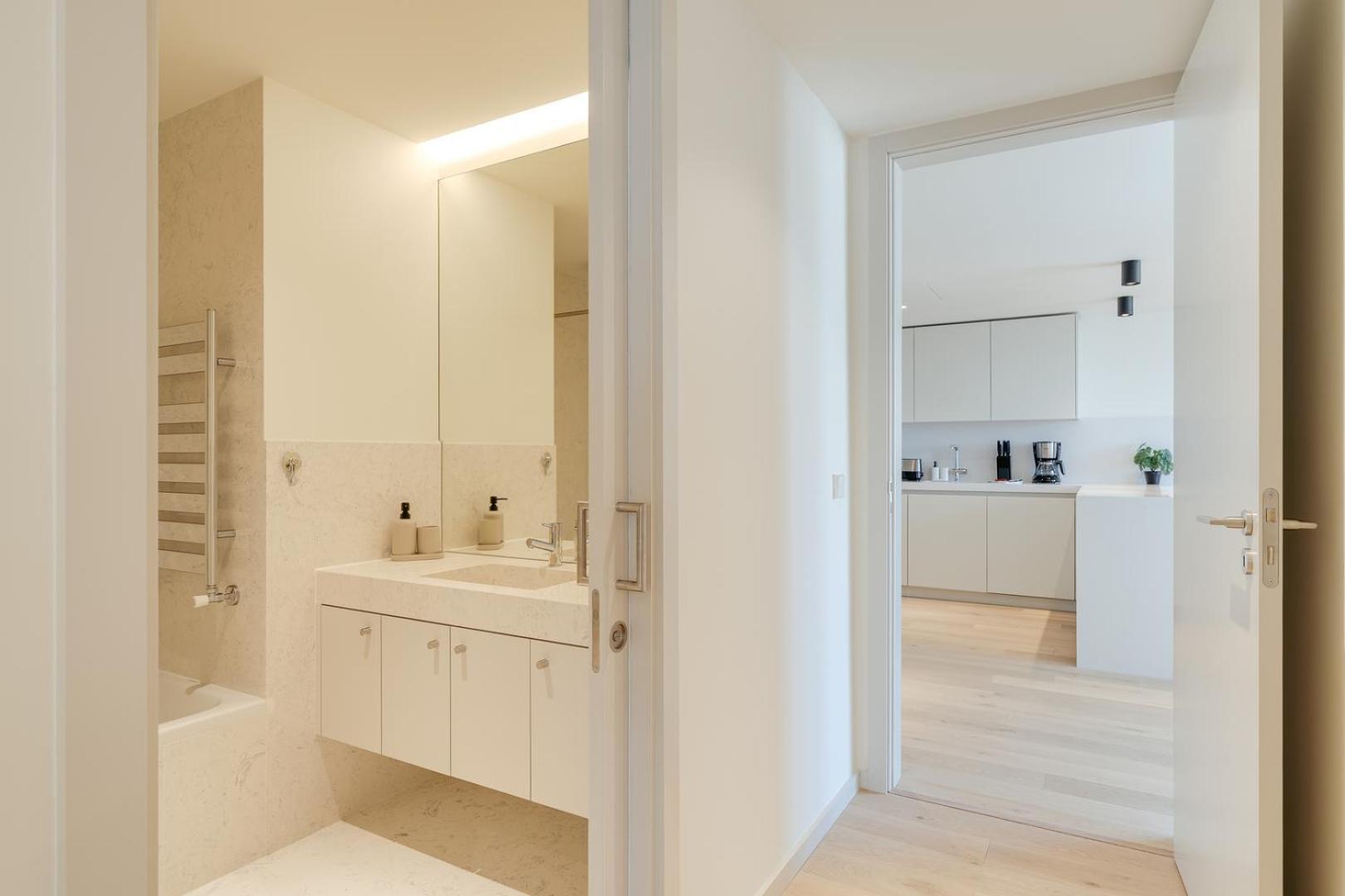 Apartment Hostwise - Premium Flat W/ Balcony & Pool Lisbon